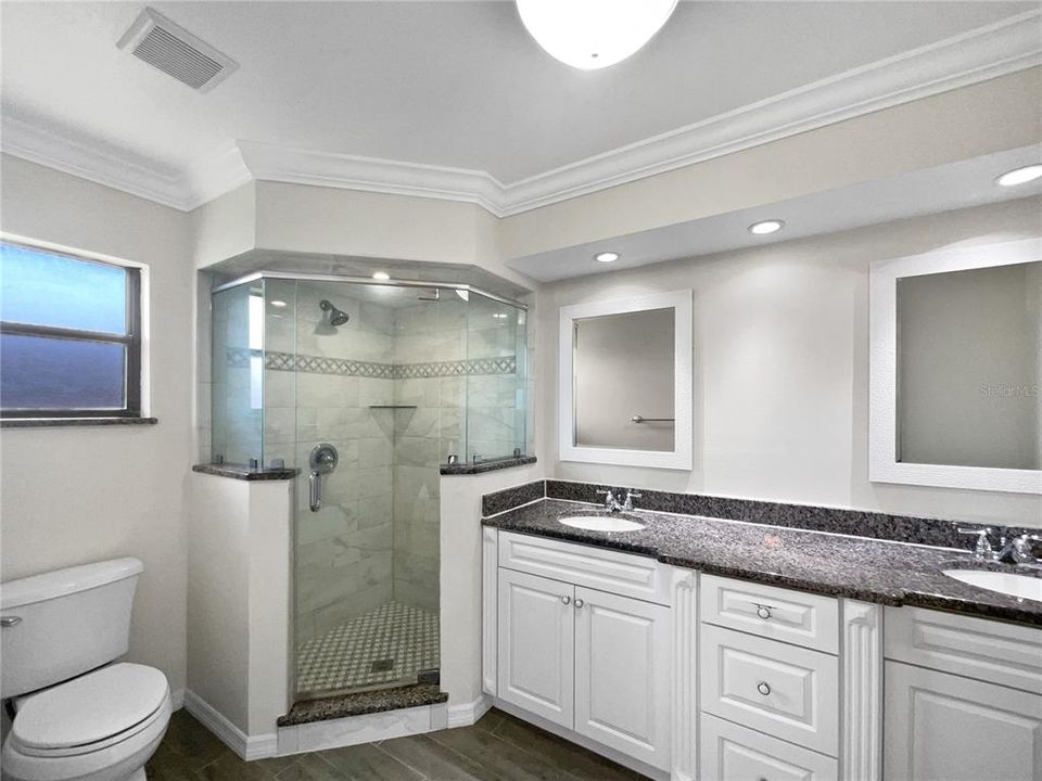 Active With Contract: $339,000 (3 beds, 2 baths, 1483 Square Feet)