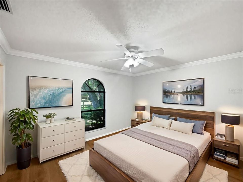 Active With Contract: $339,000 (3 beds, 2 baths, 1483 Square Feet)