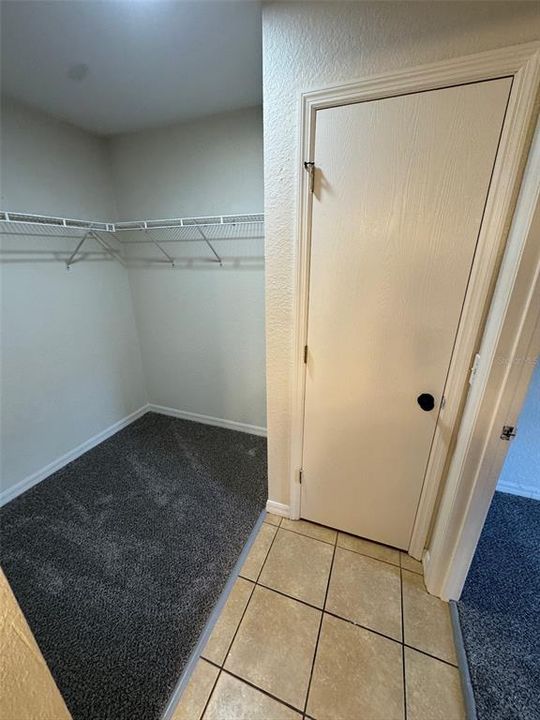 合同活跃: $1,474 (3 贝兹, 2 浴室, 1100 平方英尺)