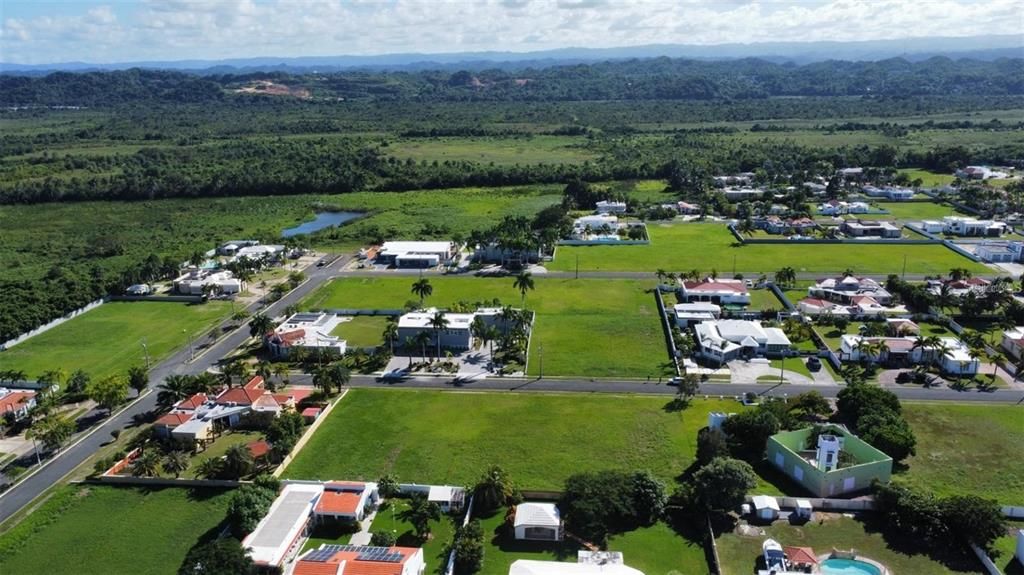 Recently Sold: $295,000 (0.52 acres)