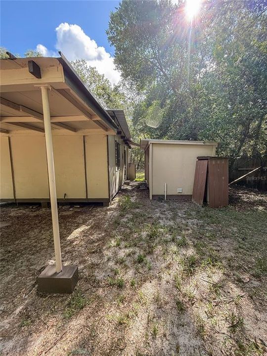 For Sale: $85,000 (2 beds, 1 baths, 450 Square Feet)