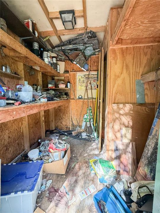 For Sale: $85,000 (2 beds, 1 baths, 450 Square Feet)