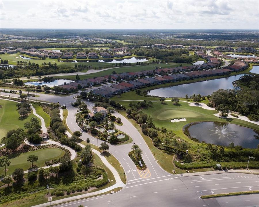 En Venta: $275,000 (2 camas, 2 baños, 1121 Pies cuadrados)