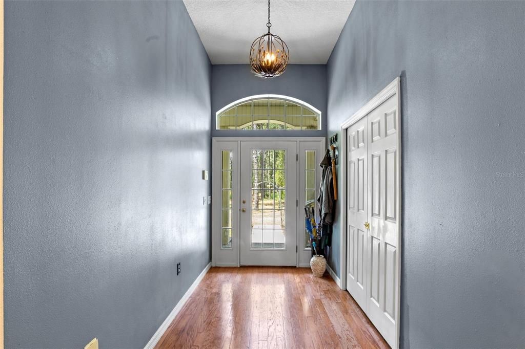 На продажу: $635,000 (3 спален, 2 ванн, 2640 Квадратных фут)