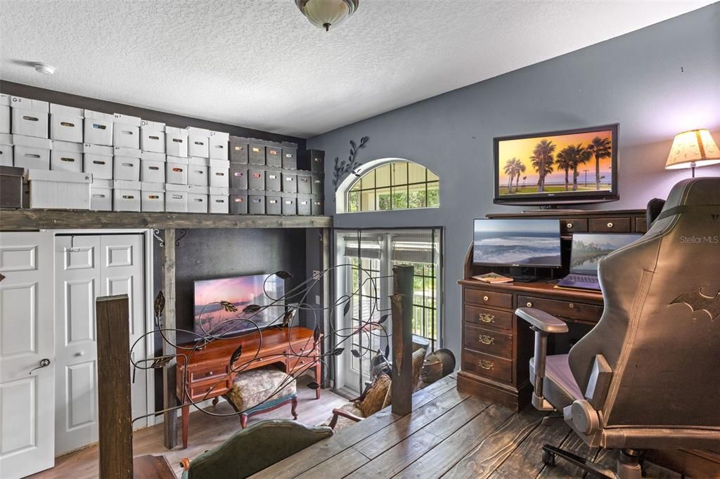 На продажу: $635,000 (3 спален, 2 ванн, 2640 Квадратных фут)