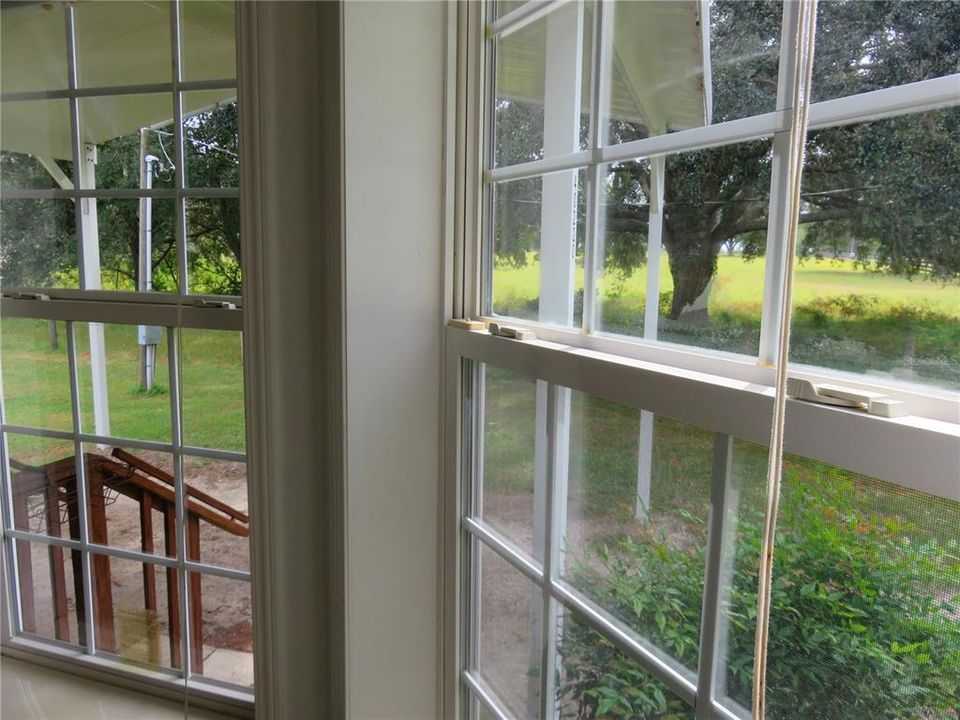 En Venta: $359,000 (3 camas, 2 baños, 1144 Pies cuadrados)