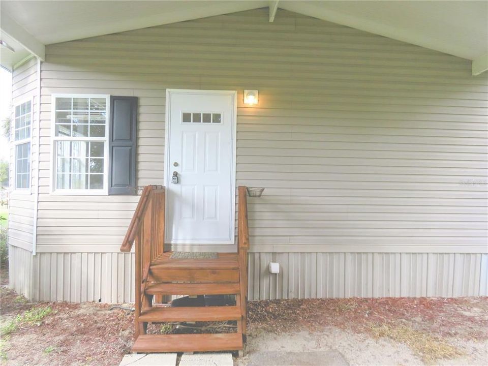 En Venta: $359,000 (3 camas, 2 baños, 1144 Pies cuadrados)