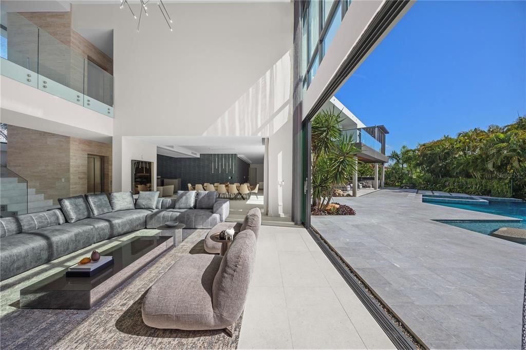 待售: $15,750,000 (8 贝兹, 8 浴室, 9573 平方英尺)