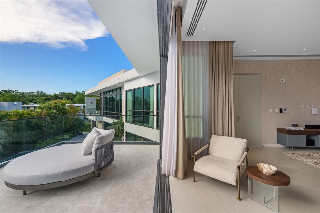 待售: $15,750,000 (8 贝兹, 8 浴室, 9573 平方英尺)