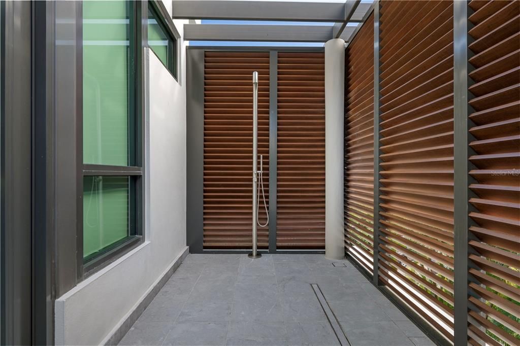 待售: $15,750,000 (8 贝兹, 8 浴室, 9573 平方英尺)