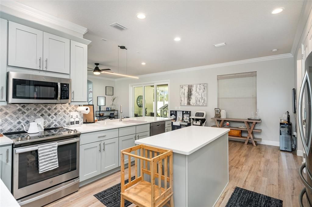 For Sale: $495,000 (4 beds, 2 baths, 2244 Square Feet)