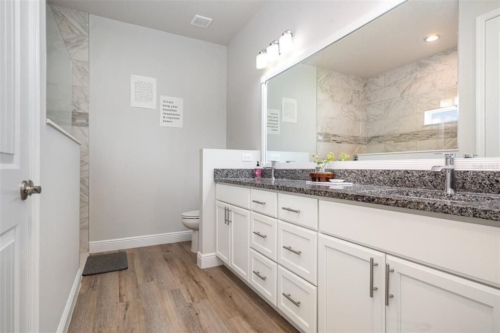 For Sale: $495,000 (4 beds, 2 baths, 2244 Square Feet)