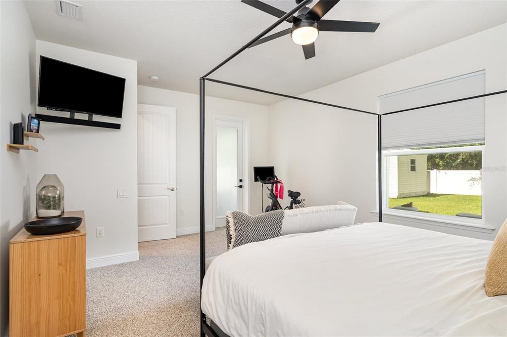 For Sale: $495,000 (4 beds, 2 baths, 2244 Square Feet)