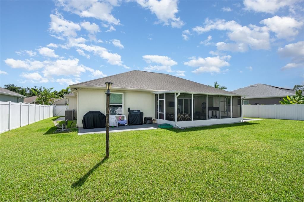 For Sale: $495,000 (4 beds, 2 baths, 2244 Square Feet)