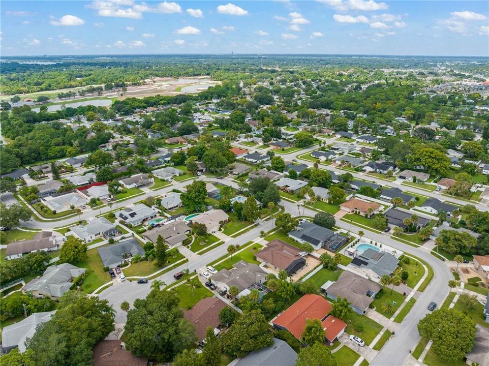 Activo con contrato: $487,700 (4 camas, 2 baños, 2200 Pies cuadrados)