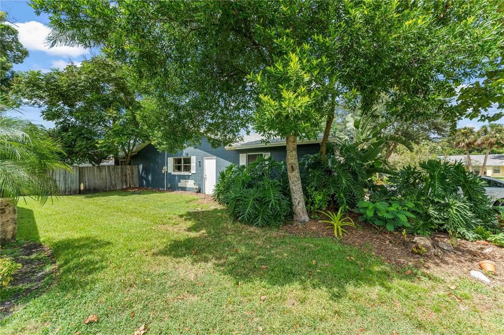 Activo con contrato: $487,700 (4 camas, 2 baños, 2200 Pies cuadrados)