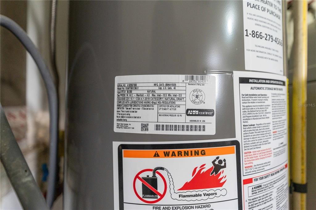 Activo con contrato: $487,700 (4 camas, 2 baños, 2200 Pies cuadrados)