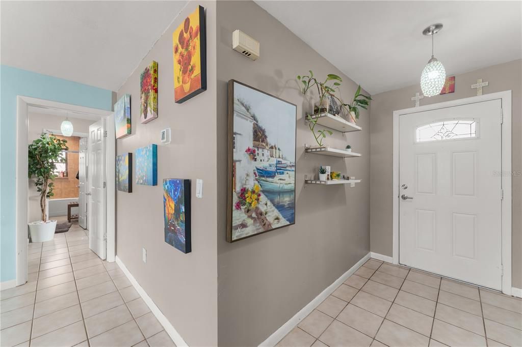 Activo con contrato: $487,700 (4 camas, 2 baños, 2200 Pies cuadrados)