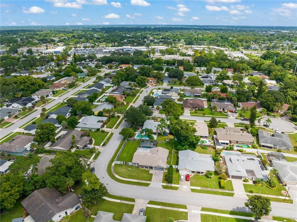 Activo con contrato: $487,700 (4 camas, 2 baños, 2200 Pies cuadrados)