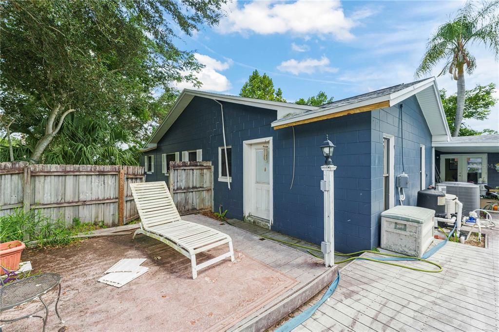 Activo con contrato: $487,700 (4 camas, 2 baños, 2200 Pies cuadrados)