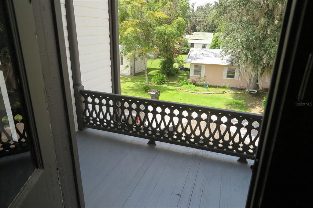 En Venta: $334,900 (5 camas, 6 baños, 4103 Pies cuadrados)