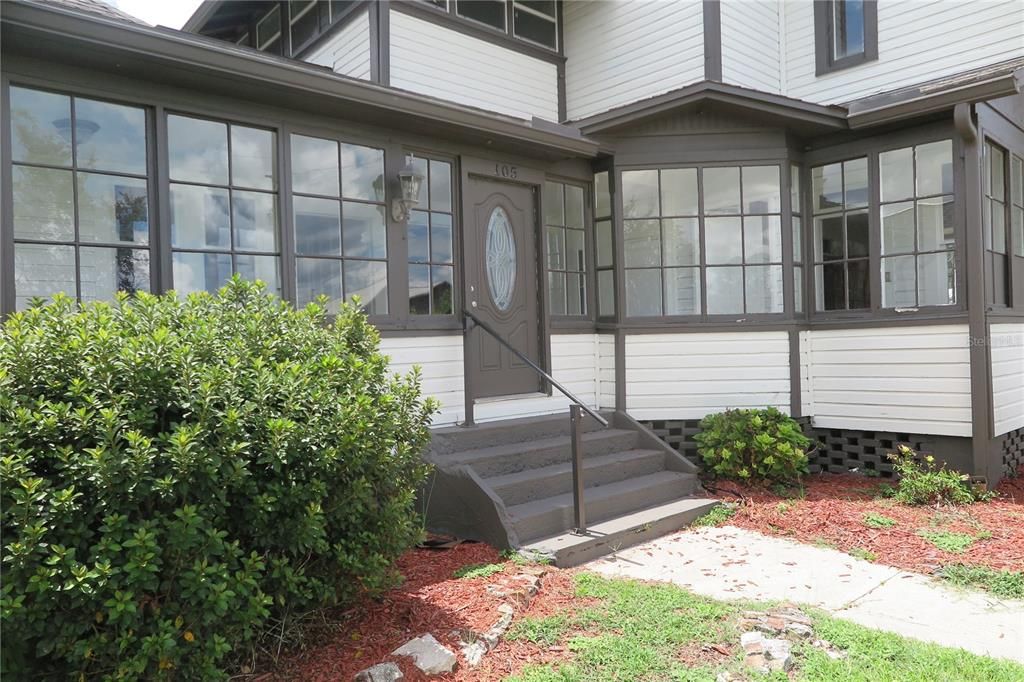 En Venta: $334,900 (5 camas, 6 baños, 4103 Pies cuadrados)