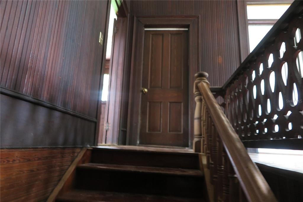 En Venta: $334,900 (5 camas, 6 baños, 4103 Pies cuadrados)