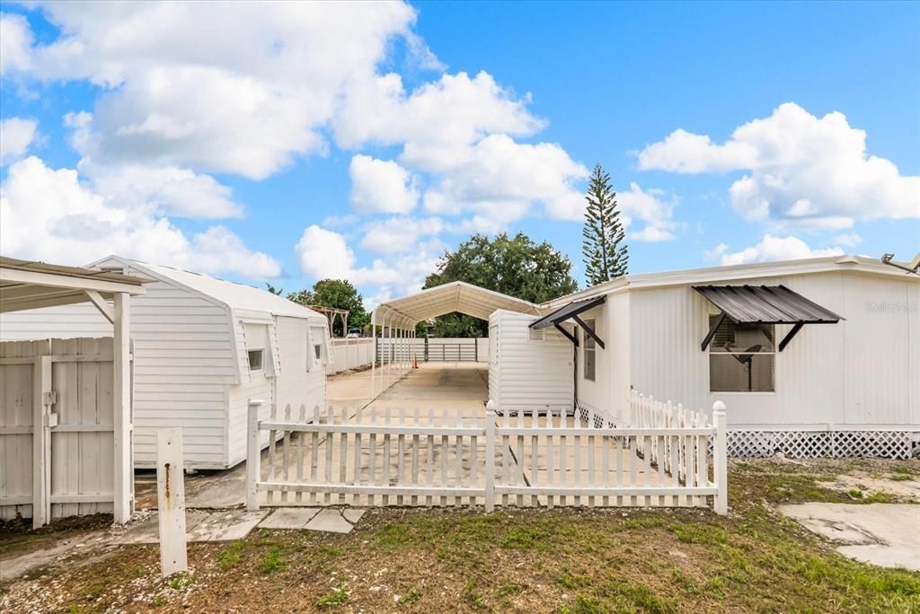 Active With Contract: $225,000 (4 beds, 3 baths, 1152 Square Feet)