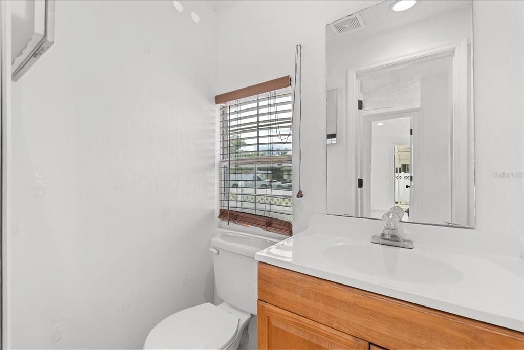 Active With Contract: $225,000 (4 beds, 3 baths, 1152 Square Feet)