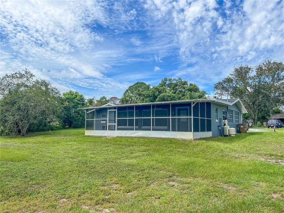 待售: $292,500 (2 贝兹, 2 浴室, 1614 平方英尺)