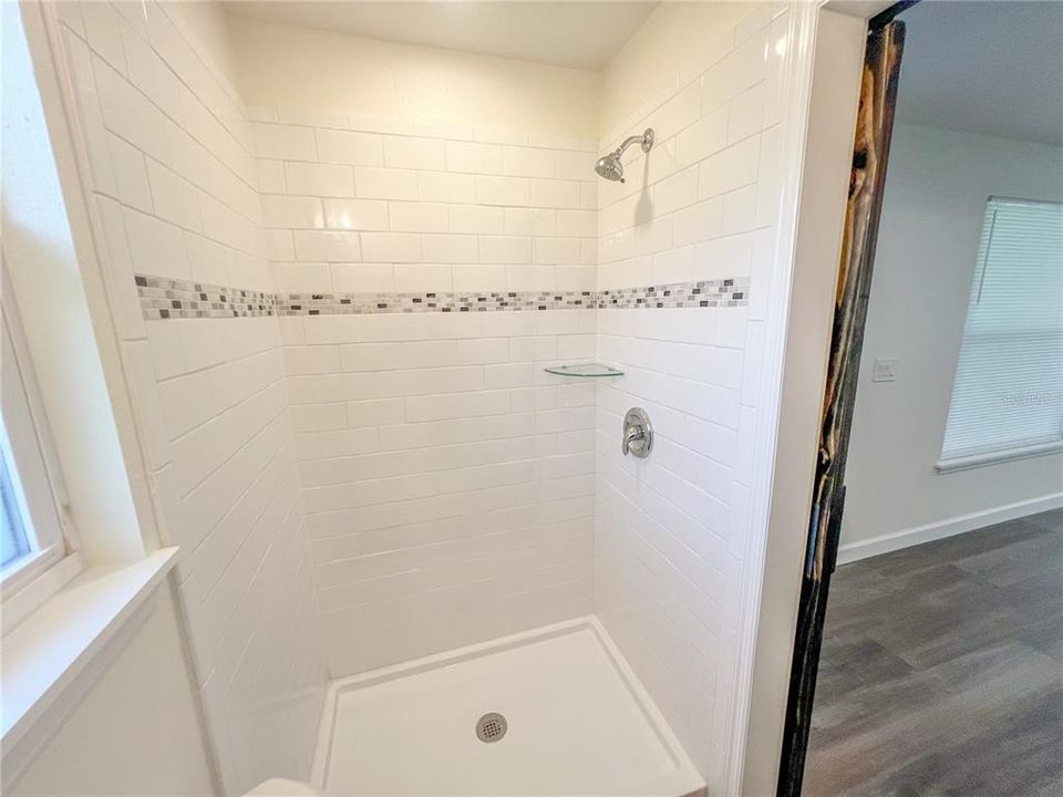 待售: $292,500 (2 贝兹, 2 浴室, 1614 平方英尺)