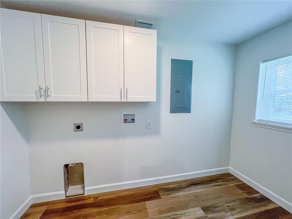 待售: $292,500 (2 贝兹, 2 浴室, 1614 平方英尺)