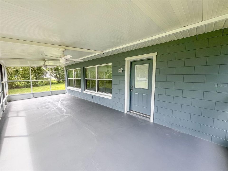 待售: $292,500 (2 贝兹, 2 浴室, 1614 平方英尺)