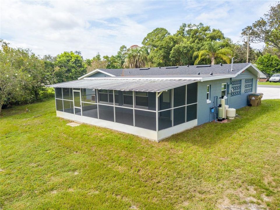 待售: $292,500 (2 贝兹, 2 浴室, 1614 平方英尺)