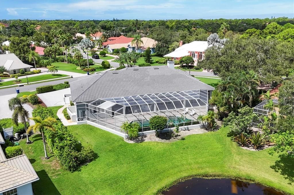 合同活跃: $1,300,000 (3 贝兹, 3 浴室, 4131 平方英尺)