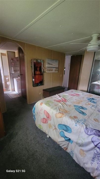 待售: $159,900 (2 贝兹, 2 浴室, 1090 平方英尺)