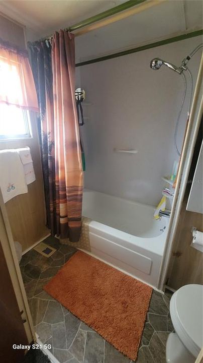 待售: $159,900 (2 贝兹, 2 浴室, 1090 平方英尺)