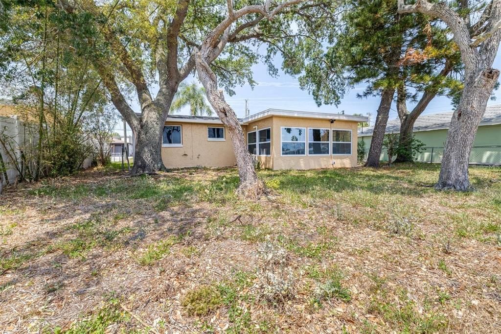 En Renta: $2,000 (3 camas, 2 baños, 1443 Pies cuadrados)