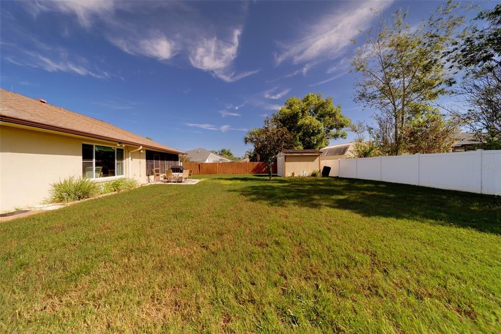 For Sale: $295,000 (2 beds, 2 baths, 1713 Square Feet)