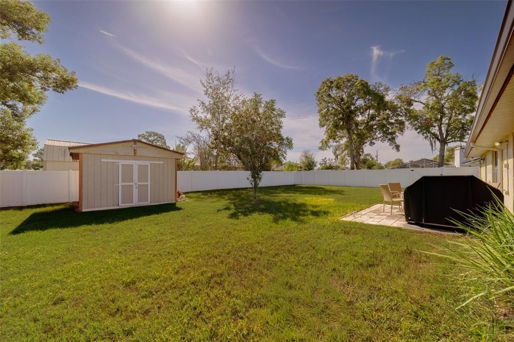 For Sale: $295,000 (2 beds, 2 baths, 1713 Square Feet)