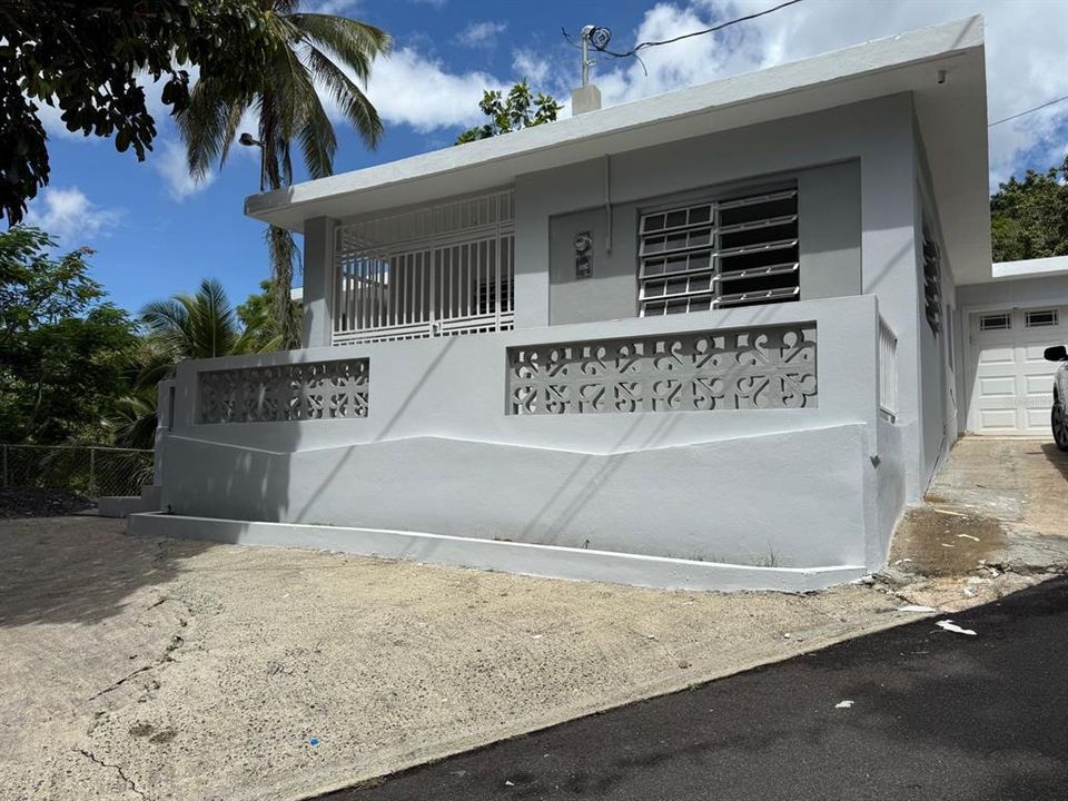 На продажу: $249,000 (4 спален, 2 ванн, 1199 Квадратных фут)