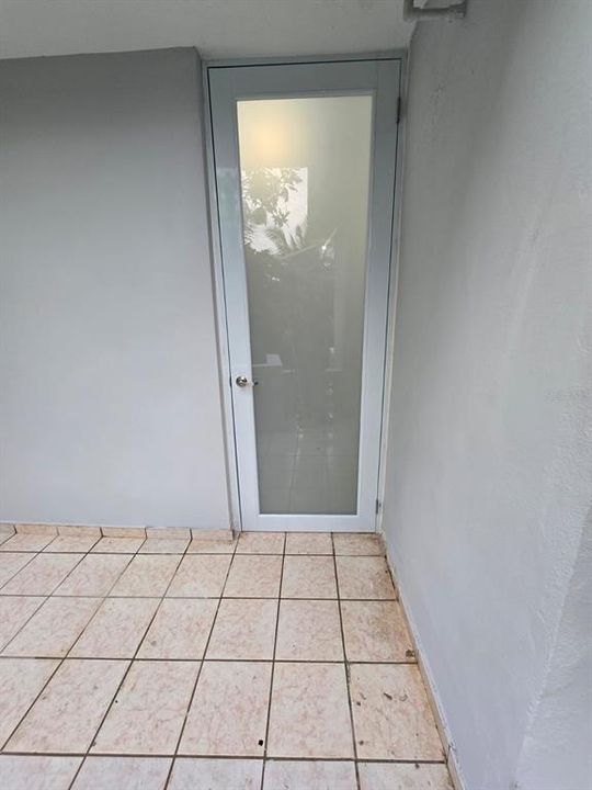 На продажу: $249,000 (4 спален, 2 ванн, 1199 Квадратных фут)