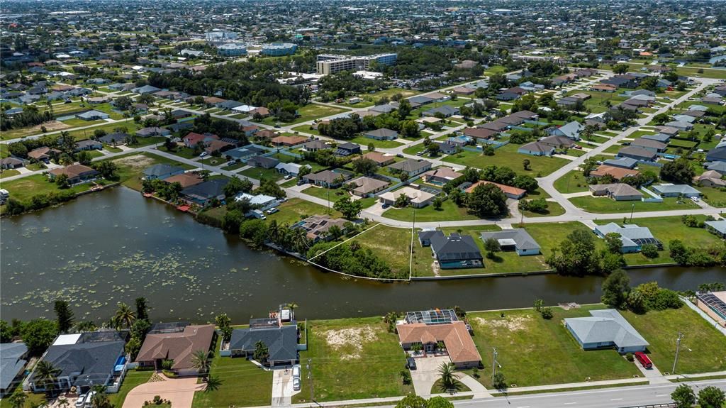 На продажу: $95,000 (0.28 acres)