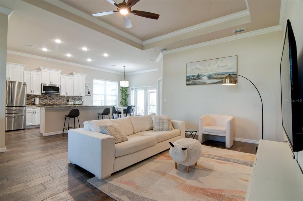 En Venta: $425,000 (3 camas, 2 baños, 1520 Pies cuadrados)