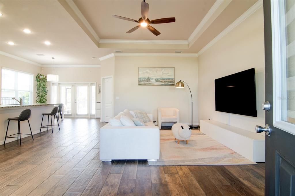 En Venta: $425,000 (3 camas, 2 baños, 1520 Pies cuadrados)