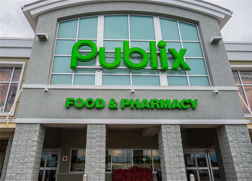 Active With Contract: $349,900 (3 beds, 2 baths, 1560 Square Feet)