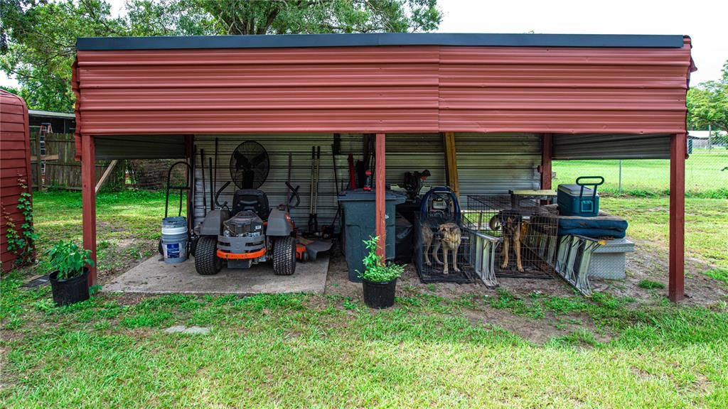 Active With Contract: $349,900 (3 beds, 2 baths, 1560 Square Feet)