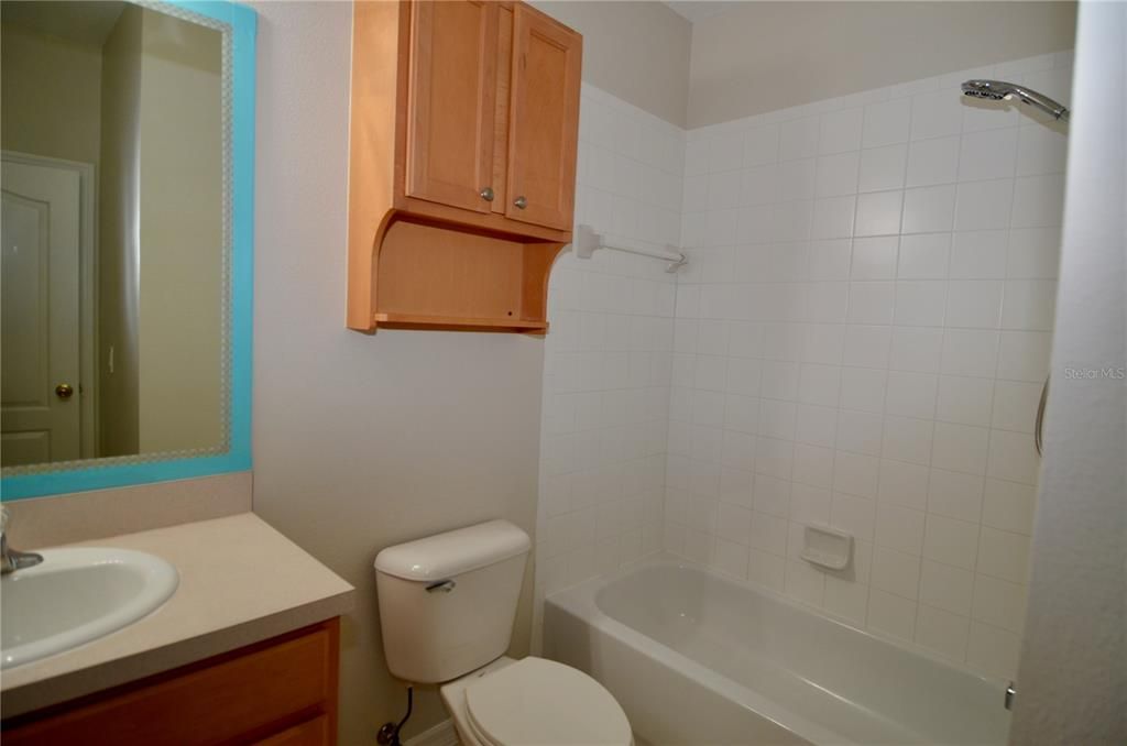 На продажу: $195,000 (2 спален, 2 ванн, 1268 Квадратных фут)