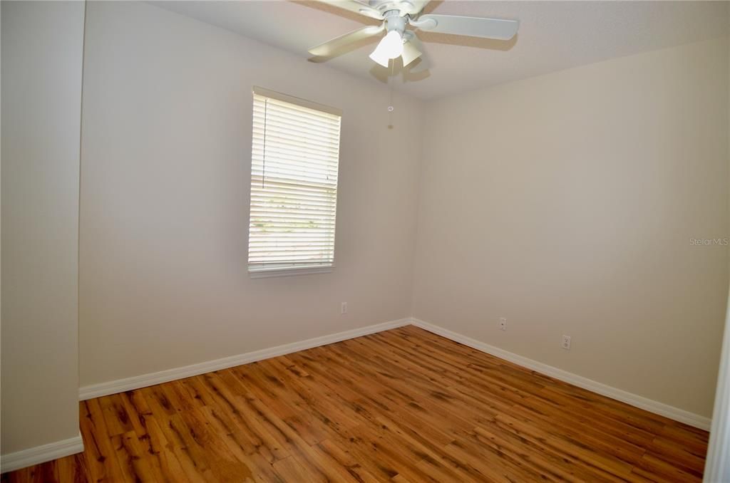 На продажу: $195,000 (2 спален, 2 ванн, 1268 Квадратных фут)