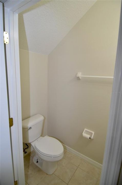 На продажу: $195,000 (2 спален, 2 ванн, 1268 Квадратных фут)